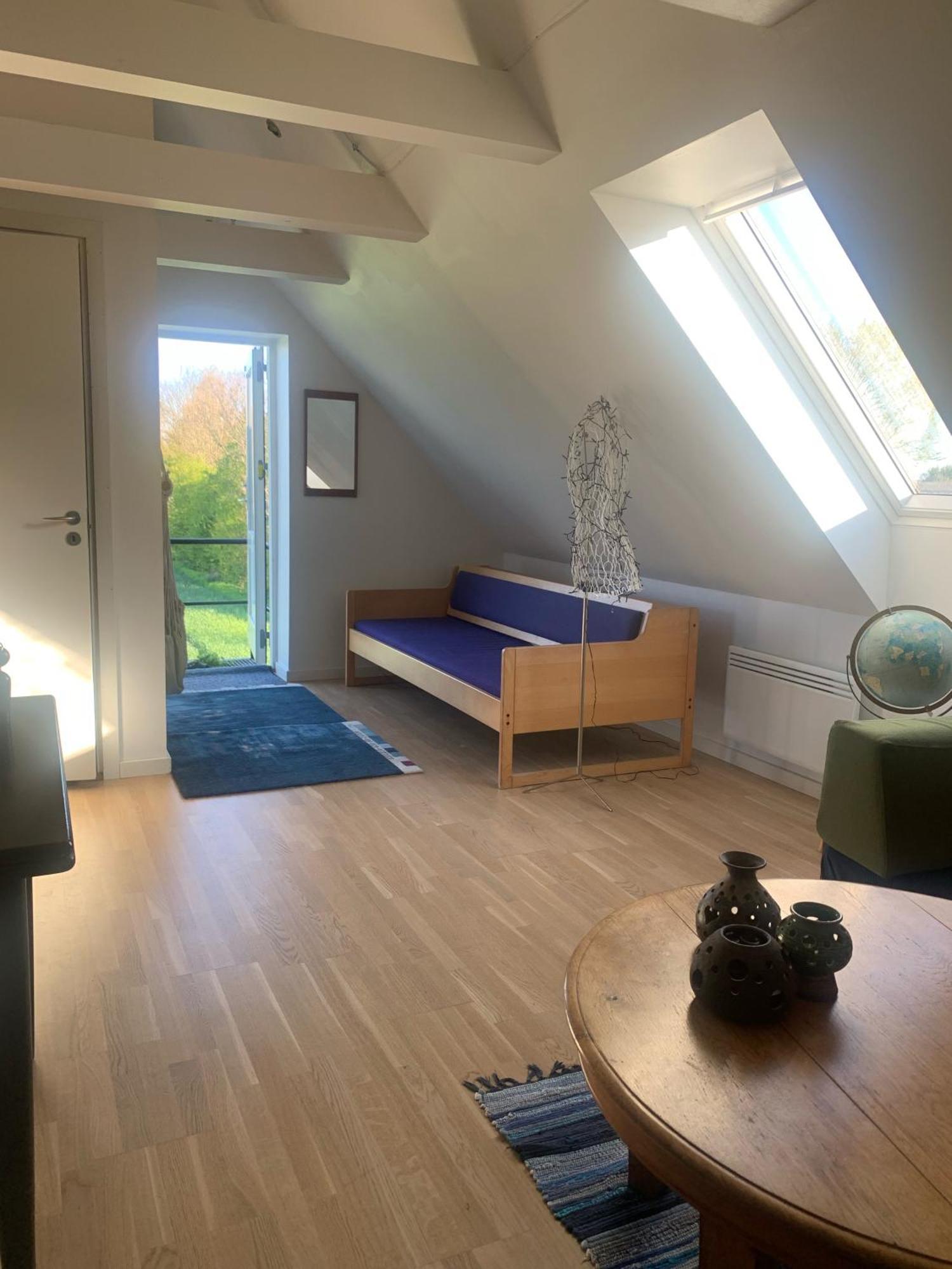 Drejerindens Kreative Stemningsfulde Lejlighed Sonderso Exteriér fotografie